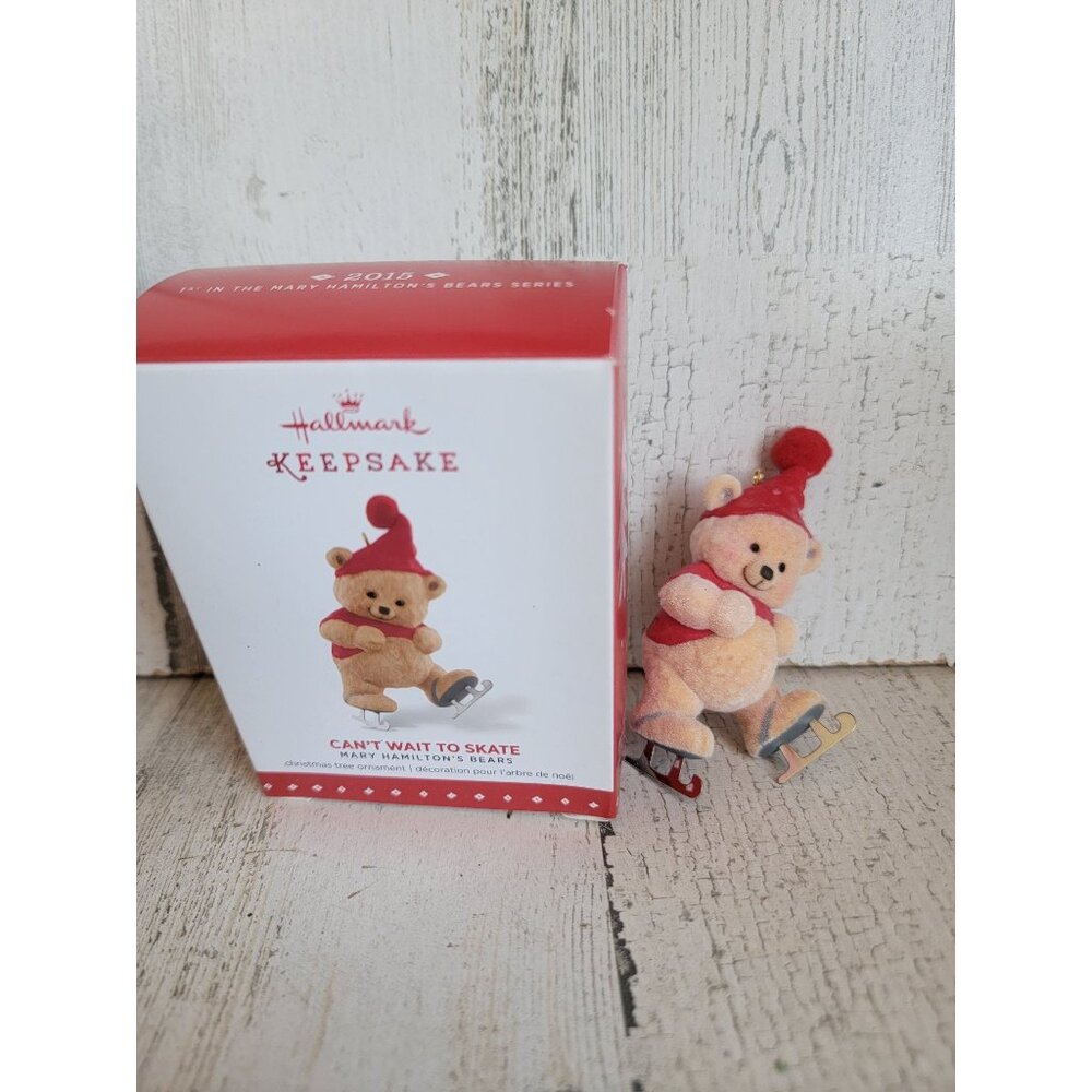 Hallmark can't wait‎ to skate marry Hamilton Bears ornament Xmas
